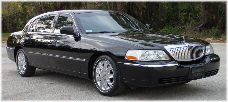 Lincoln Town Car Rental
